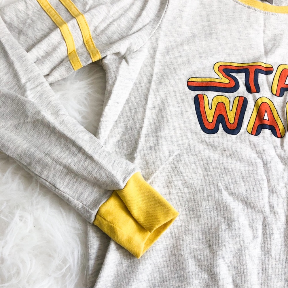 Her Universe Star Wars Classic Logo Yellow Retro Sweater - Size Medium - Picture 11 of 11